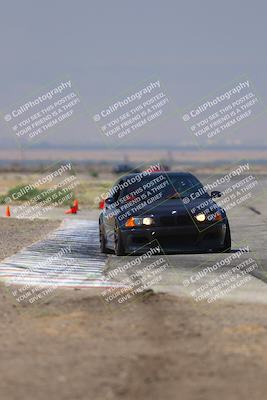 media/Sep-20-2025-Extreme Speed (Sat) [[1fcc23683c]]/Orange (Mid Intermediate)/Session 2 (Sunrise)/
